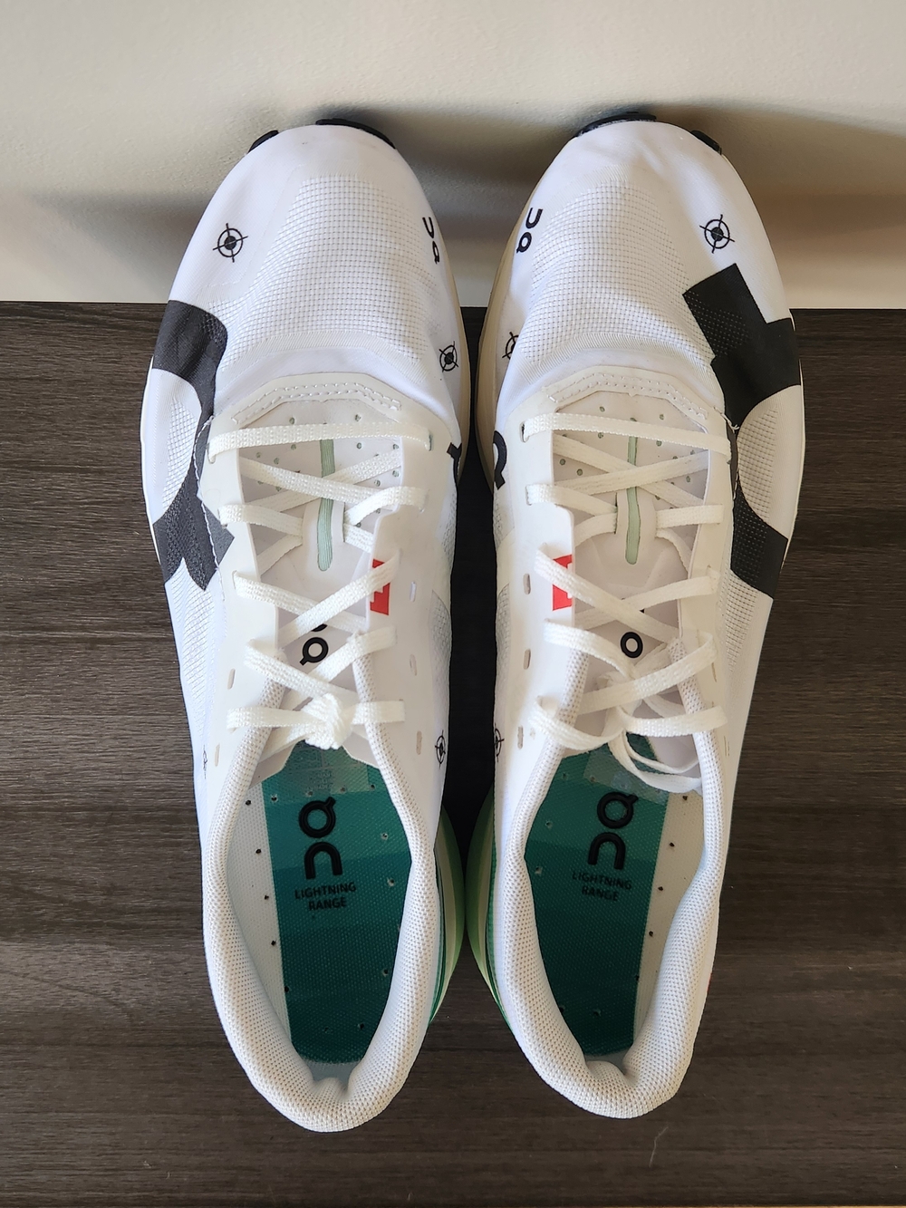 Womens On Cloudboom Running Shoes Size 8.5 - Picture 3 of 11